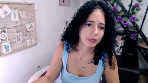 Snapshot of samantha2girl chatting on July 26, 7:21 pm samantha online show from July 26, 7:21 pm