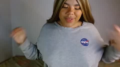 samantha_890 online show from October 1, 10:27 pm