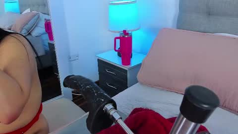 Samantha Vega online show from July 28, 9:25 pm