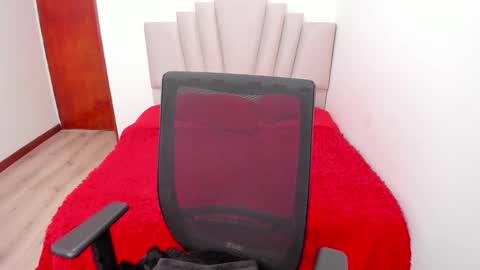 Samantha  online show from February 24, 7:56 pm