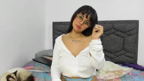 Snapshot of samantha_cherry__ chatting on March 20, 9:30 pm samantha cherry online show from March 20, 9:30 pm