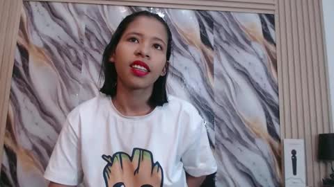 Snapshot of samantha_fox_squirt chatting on November 10, 5:45 pm lizzy online show from November 10, 5:45 pm