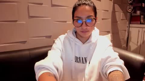 Samantha online show from January 3, 11:01 pm