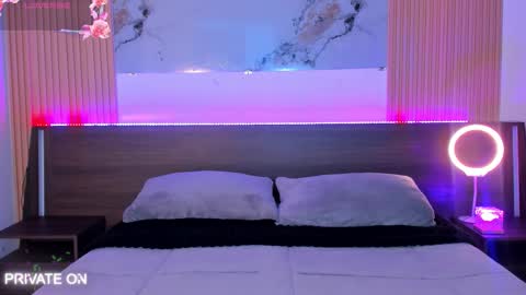 samantha_moons online show from March 17, 9:40 pm