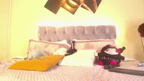 Samantha online show from December 5, 8:23 am