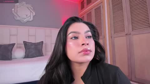  Samanthaa online show from January 7, 11:45 am