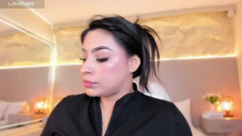  Samanthaa online show from April 29, 11:25 am