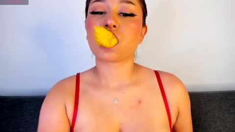 Sam online show from June 7, 7:06 pm