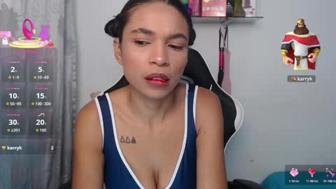 Snapshot of samanthaa_queen chatting on December 1, 11:15 am sam online show from December 1, 11:15 am