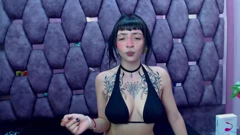 Samantha Smitth online show from February 26, 6:58 am