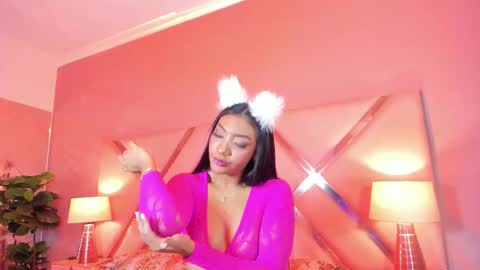 Snapshot of samanthabale chatting on November 26, 11:55 am Samantha online show from November 26, 11:55 am