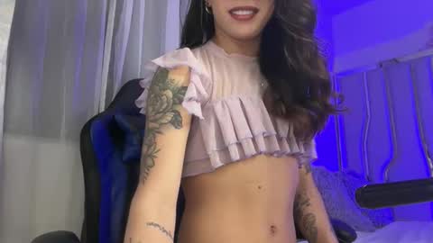 Snapshot of samanthabernardo_ chatting on March 28, 4:23 am Samantha Bernardo online show from March 28, 4:23 am