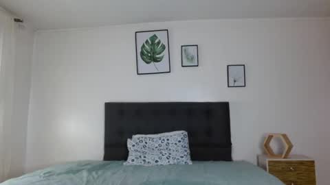 samanthachop online show from August 1, 1:43 pm