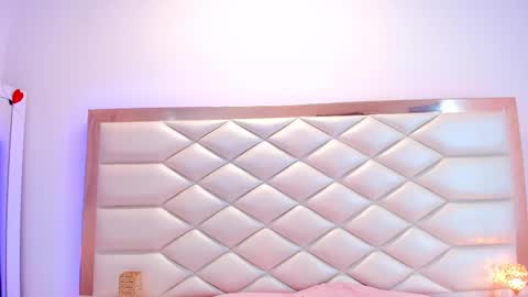 Snapshot of samanthaevans4 chatting on February 17, 11:20 pm Sweet Samantha online show from February 17, 11:20 pm