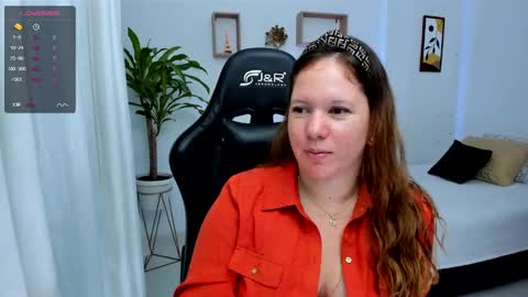 Snapshot of samanthaleon chatting on December 5, 5:59 am Samantha samy online show from December 5, 5:59 am