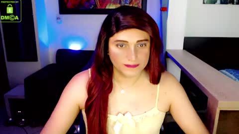 Snapshot of samara81648 chatting on April 27, 5:27 am Samara online show from April 27, 5:27 am