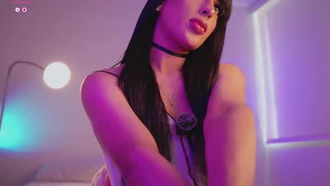 Snapshot of samara_gray chatting on November 19, 6:30 pm SAMARA GRAY online show from November 19, 6:30 pm