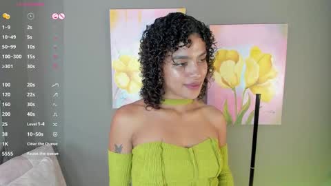 Snapshot of samarhagomez chatting on October 16, 10:11 pm Samarha Gomez online show from October 16, 10:11 pm