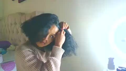 Snapshot of samary_thomas chatting on September 25, 10:13 pm samary thomas online show from September 25, 10:13 pm