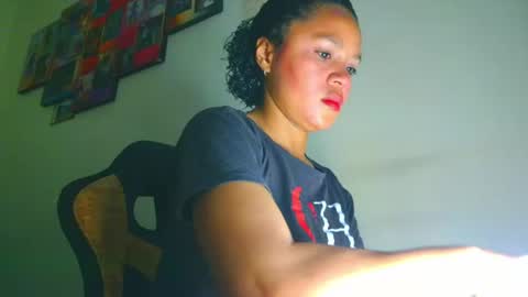 Snapshot of samary_thomas chatting on July 8, 2:38 am samary thomas online show from July 8, 2:38 am