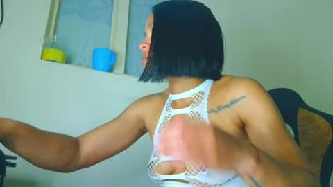 Snapshot of samary_thomas chatting on July 19, 12:58 am samary thomas online show from July 19, 12:58 am