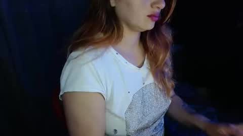 Snapshot of samatha_squirts chatting on September 19, 4:14 am samatha_squirts online show from September 19, 4:14 am