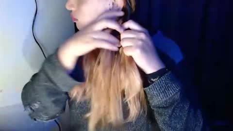Snapshot of samatha_squirts chatting on September 25, 10:30 am samatha_squirts online show from September 25, 10:30 am