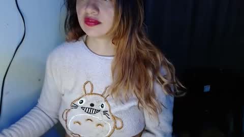 Snapshot of samatha_squirts chatting on October 15, 12:11 am samatha_squirts online show from October 15, 12:11 am