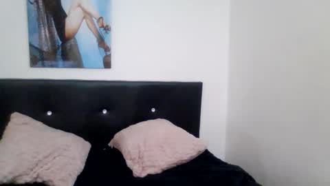 Snapshot of samaycole3 chatting on October 3, 6:43 am Samantha online show from October 3, 6:43 am