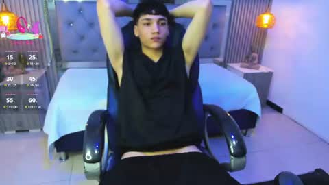 Sam online show from June 26, 2:32 pm
