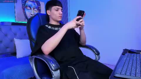 Sam online show from July 12, 8:33 pm