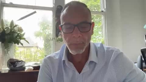 Sam online show from May 7, 5:29 pm