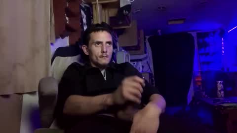 Snapshot of sameeed99 chatting on November 17, 12:49 am sameeed99 online show from November 17, 12:49 am