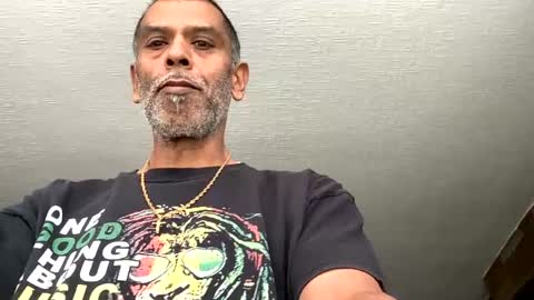 samegee online show from May 11, 1:28 pm