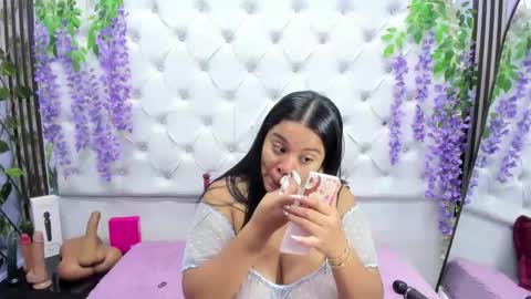 samevanshot online show from June 10, 8:19 pm