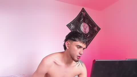 samevansx online show from June 19, 2:43 pm