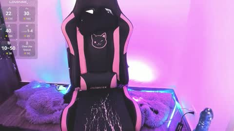 samiacooper25 online show from October 1, 7:14 am