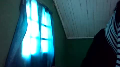 Snapshot of samiah768293 chatting on June 12, 5:28 am samiah768293 online show from June 12, 5:28 am