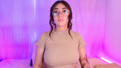 Snapshot of samii_evans chatting on February 7, 7:59 pm samii evans online show from February 7, 7:59 pm