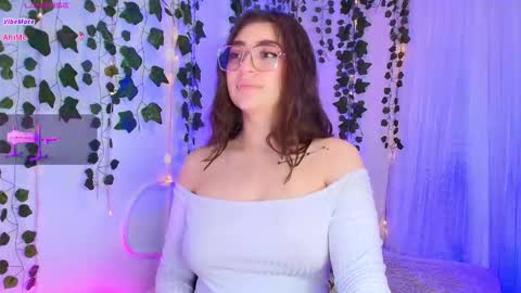 Snapshot of samii_evans chatting on September 10, 4:01 am samii evans online show from September 10, 4:01 am