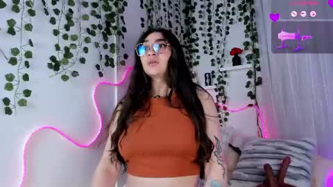 Snapshot of samii_evans chatting on July 23, 3:26 am samii evans online show from July 23, 3:26 am
