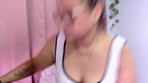 SAMIRA online show from April 27, 8:40 pm