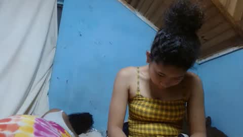 Snapshot of samirah009 chatting on October 12, 1:10 pm samirah009 online show from October 12, 1:10 pm