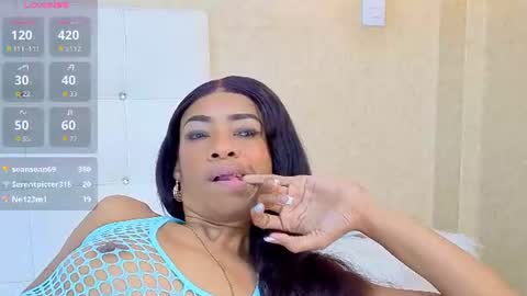 Snapshot of sammantha_hot chatting on July 2, 3:23 am Samantha online show from July 2, 3:23 am