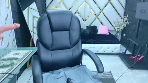 Snapshot of sammanthaboob chatting on November 28, 11:13 am Luisa online show from November 28, 11:13 am