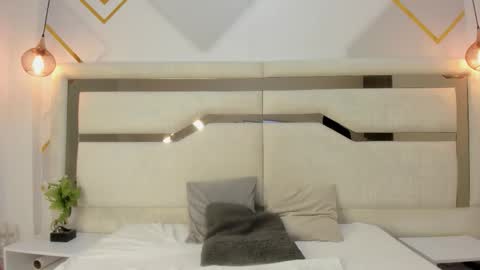 Sammi online show from March 24, 4:06 am