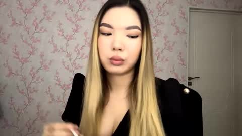 Elina online show from February 17, 7:16 am