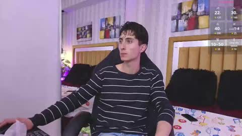 Sammy and Ithan online show from February 18, 11:28 am