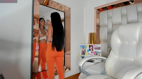 Snapshot of sammy_rios chatting on September 18, 7:27 pm Sammy online show from September 18, 7:27 pm