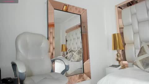 Snapshot of sammy_rios chatting on November 7, 5:13 pm Sammy online show from November 7, 5:13 pm